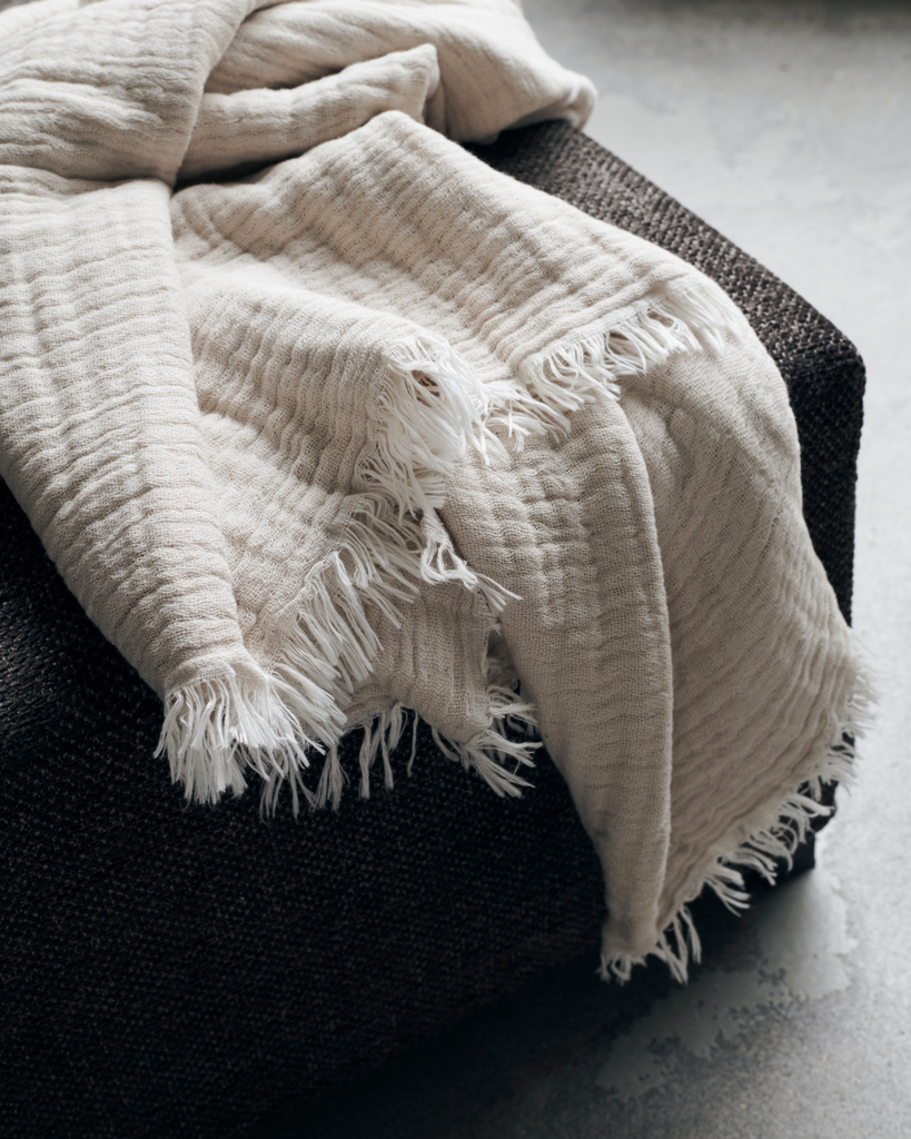Torkkupeitto Alice beige