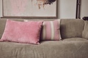 Vaaleanpunainen samettityyny (60x40)