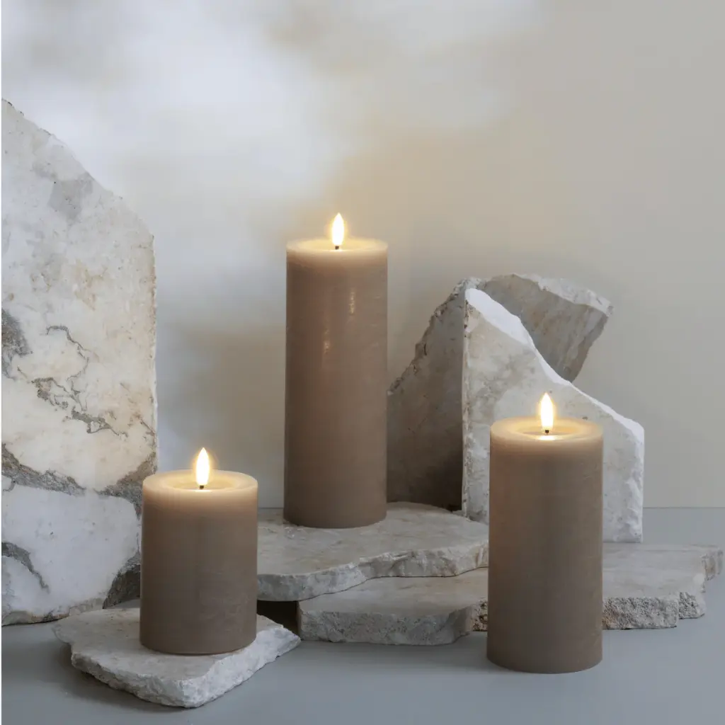 LED kynttilä, Rock, Melted, Sand 74x150mm 