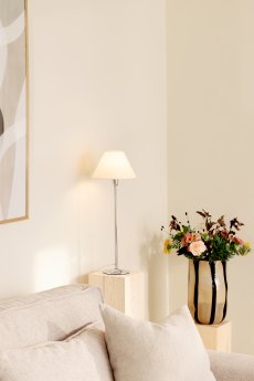 Pöytävalaisin Iris kromi 45