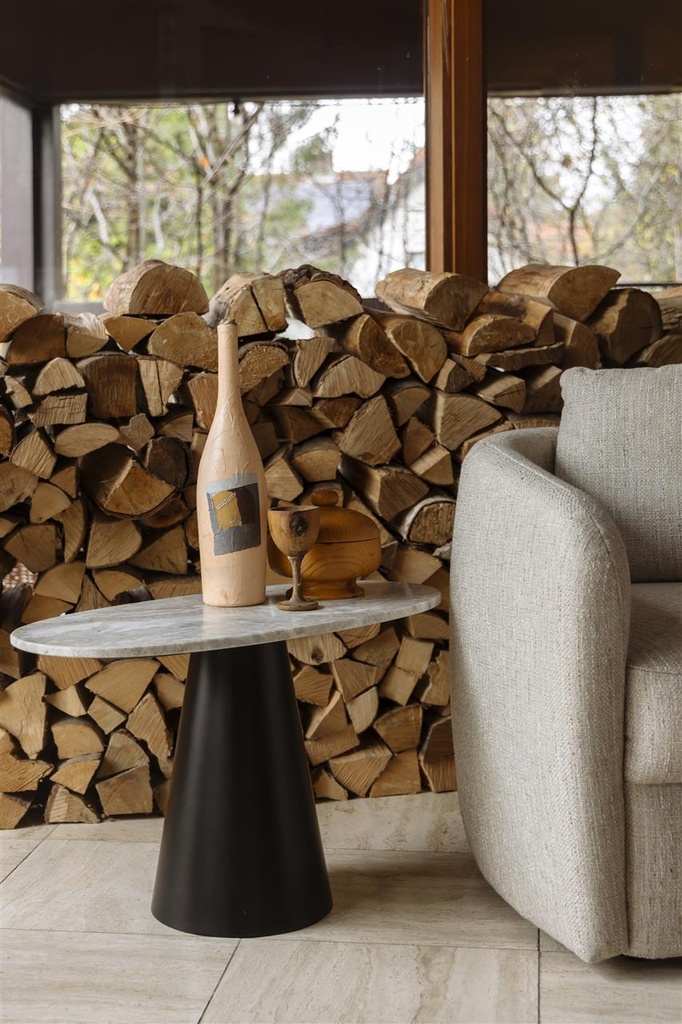 Sivupöytä valkoinen marmori