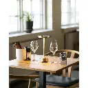 Ladattava LED-valaisin ADEL