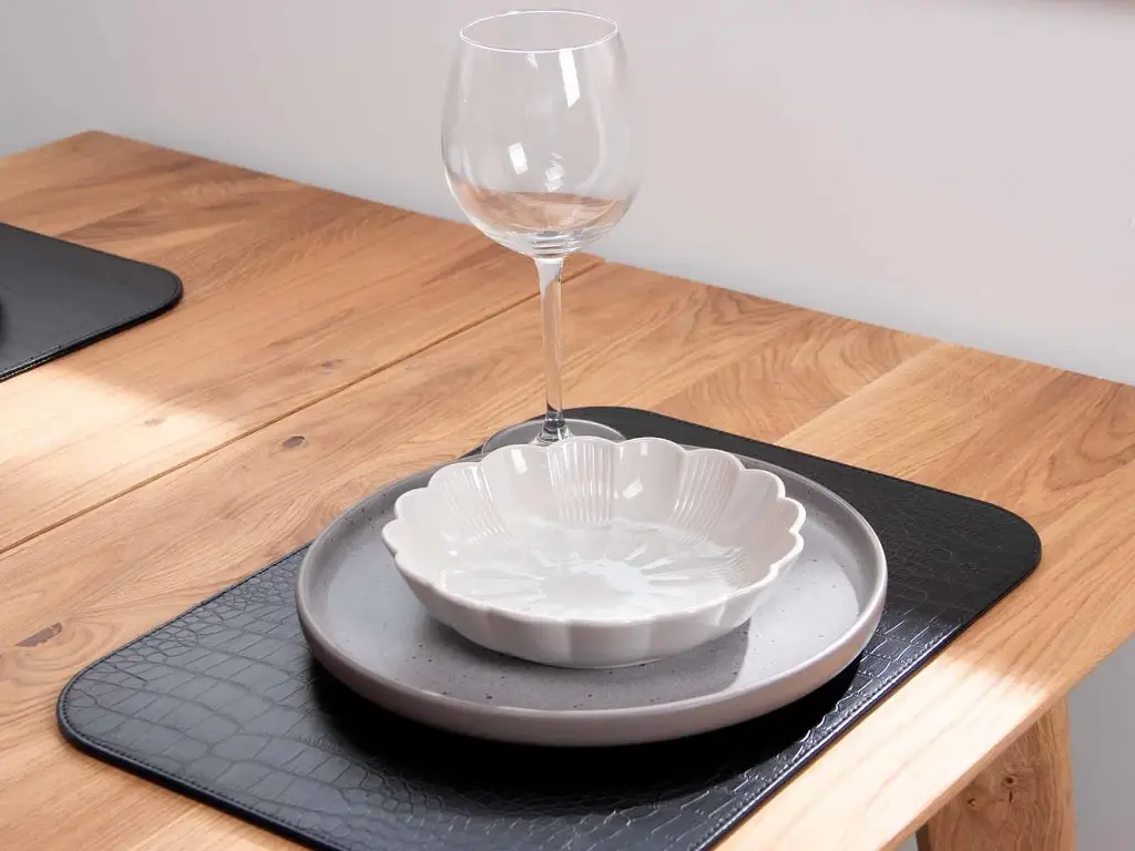 Tabletti musta