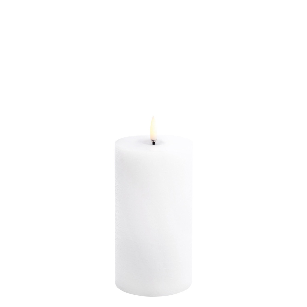 Led-Kynttilä Nordic white melted rustic 7,8x15,2cm