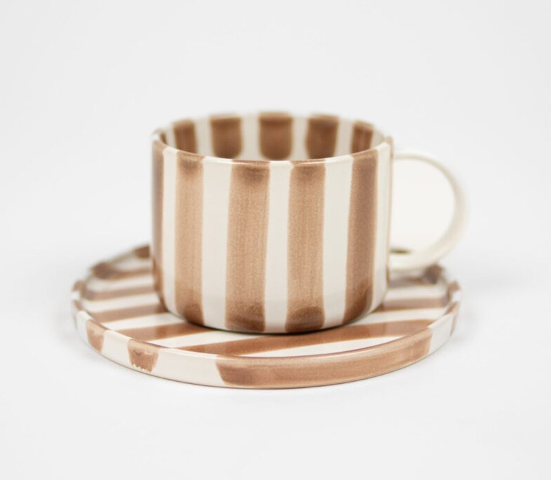 Kuppi Monica beige-valkoinen