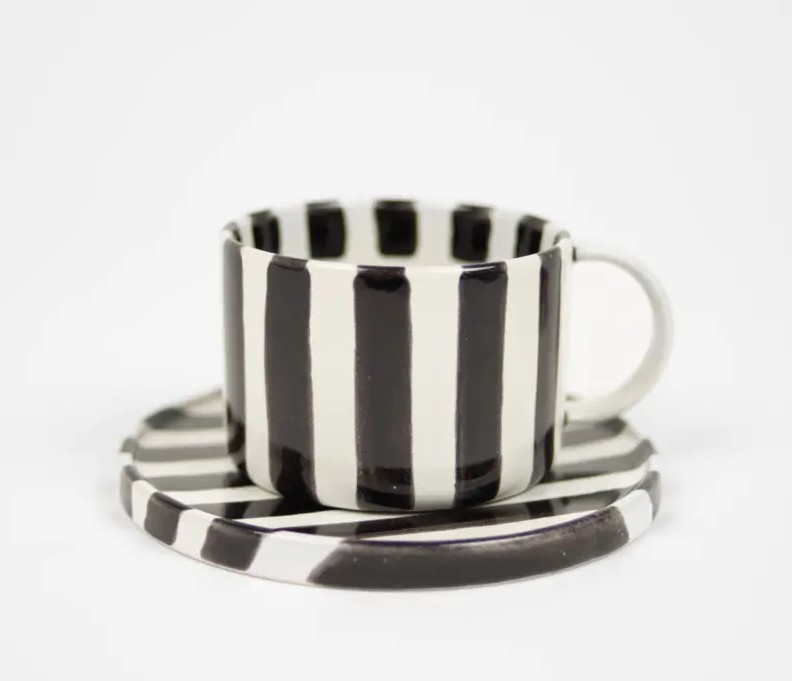 Kuppi Monica Musta/valkoinen