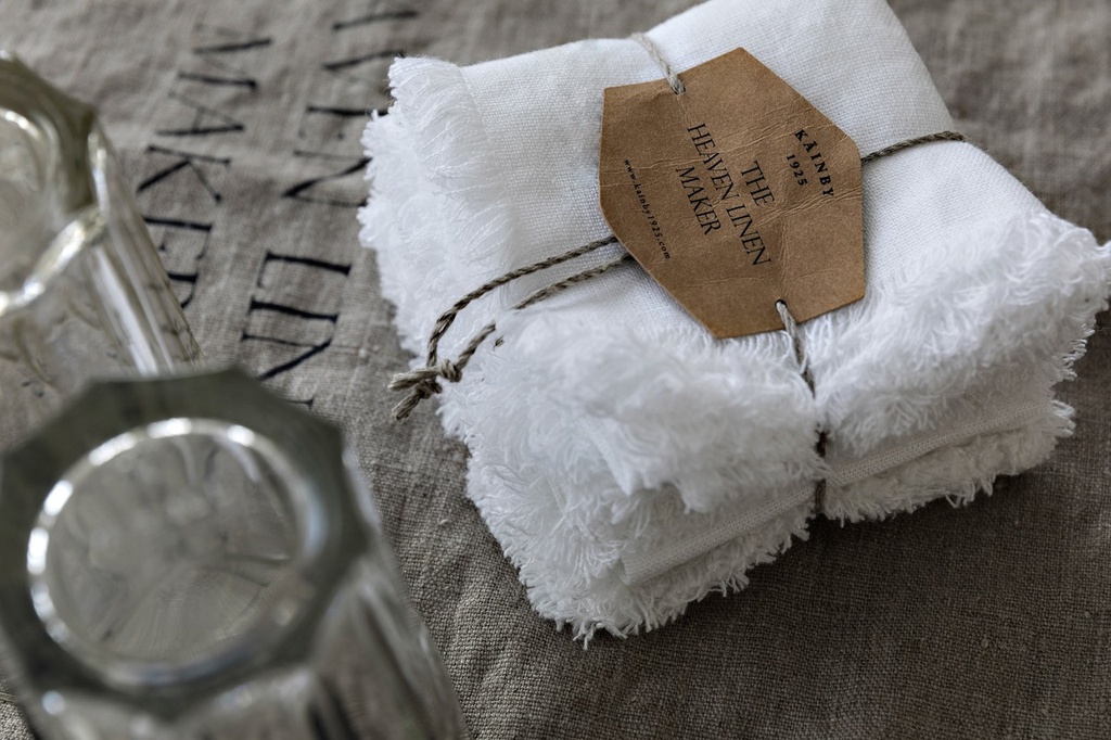 Lautasliina HAPSU luonnonvalkoinen 45x45 4 kpl  