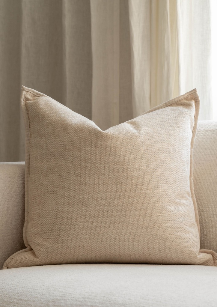 Imani tyynynpäällinen Off white 65×65 cm